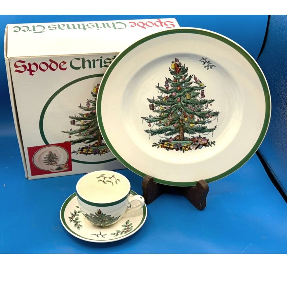 Spode Christmas Tree Buffet Set Dinner Plate Cup Saucer MIB England
